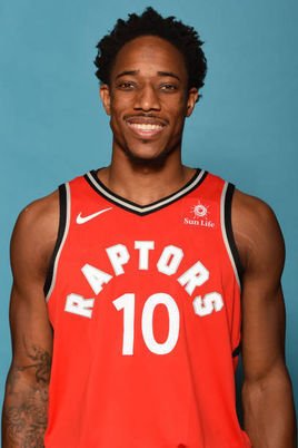 相与埃及巨 相与埃及巨