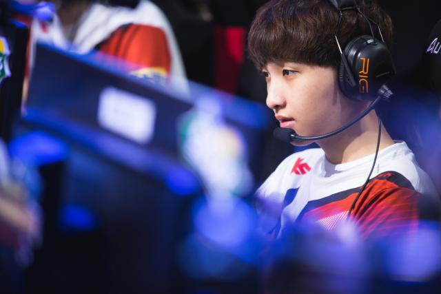 男篮教鞭 男篮教鞭